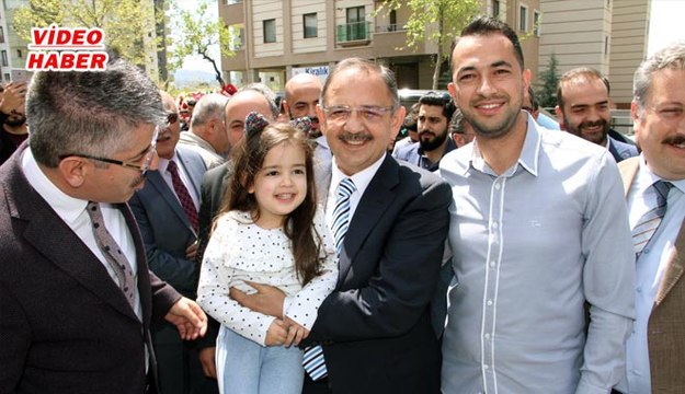 (4 Mayıs 2019) AK PARTİ GENEL BAŞKAN YRD. ÖZHASEKİ ÇARŞI ESNAFINI ZİYARET EDİP, HATIR SORDU…