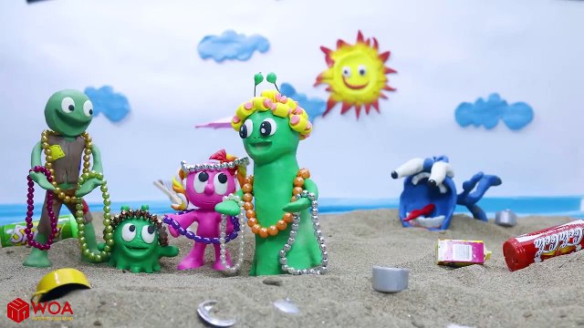 CLAY MIXER BUILDING LEGO TANK VEHICLE Animation Cartoons Play Doh