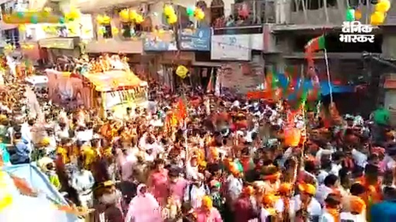 अमित शाह का रोड शो