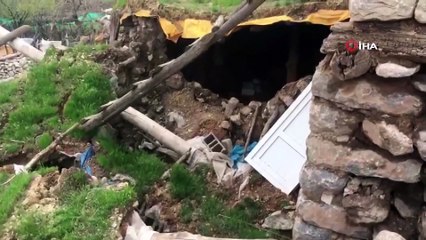 Siirt’te aşırı yağışlardan dolayı bir ahır çöktü