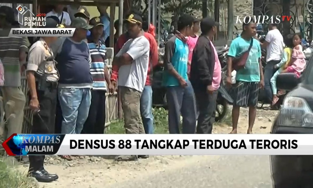 Densus 88 Tangkap Terduga Teroris di Bekasi