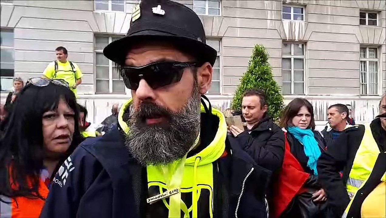 Jérôme Rodrigues à Chambéry :  "J'espère que Macron va se casser la gueule aux Européennes"