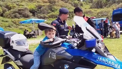 Jandarmadan çocuklar için şenlik - İSTANBUL