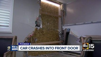 Car crashes into front door of Valley family's home