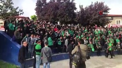 Taraftarlar Denizlispor’u zorlu Gençlerbirliği virajında yalnız bırakmadı