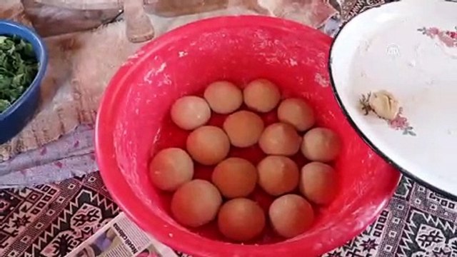 HUZUR VE BEREKET AYI RAMAZAN - Yarım asırdır imece usulü yufka yapıyorlar - DENİZLİ