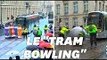 À Bruxelles, les conducteurs ont joué au bowling avec leur tram