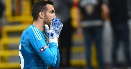 Harun Tekin: Herkesten Özür Dilerim