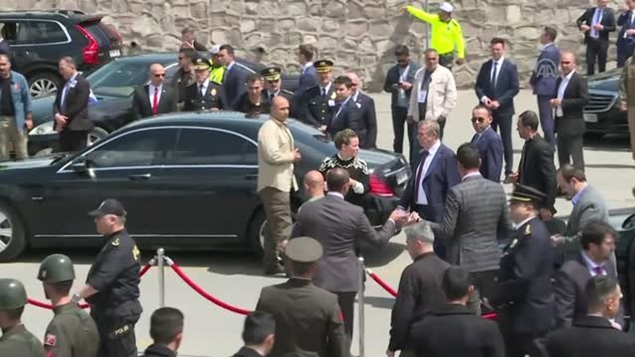 Şehit Yüzbaşı Celalettin Özdemir Son Yolculuğuna Uğurlandı (1)