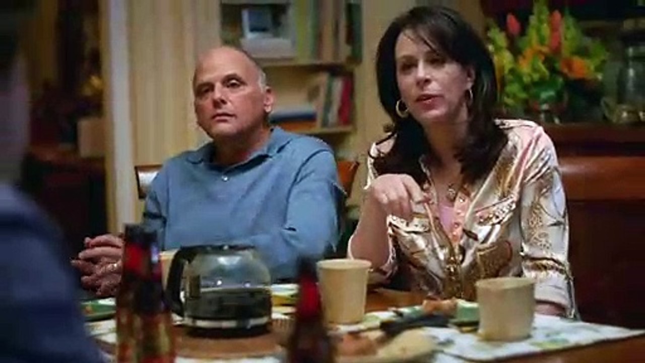 Bande-annonce de "Us & them" avec Jane Kaczmarek