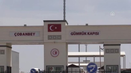Çobanbey Sınır Kapısı'nda Yoğunluk