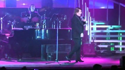 Raphael cumple 76 años en plena forma