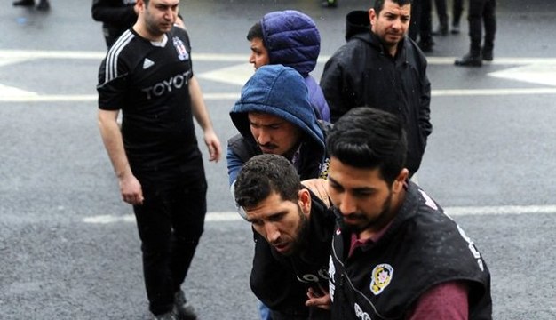 Derbi Maç Öncesi Bazı Beşiktaşlı Taraftarlar Gözaltına Alındı!
