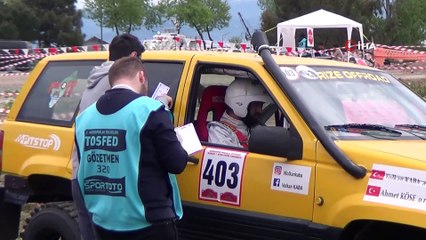 Off-Road yarışları nefes kesti