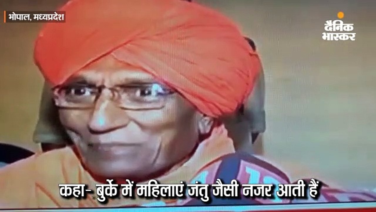 स्वामी अग्निवेश का विवादित बयान, बुर्के में महिलाएं जंतु जैसी नजर आती हैं