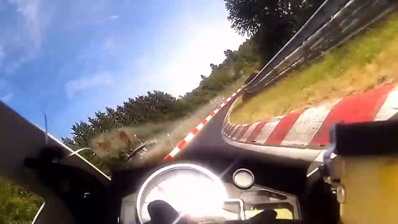 Nordschleife Touristenfahrt BMW S 1000 RR BTG 8.35
