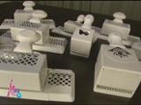 Kris enjoys making her own card