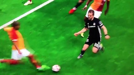 Galatasaray - Beşiktaş maçı tartışılan pozisyon #AnanısikeyimBülentYıldırım