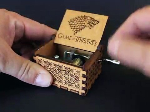 Game Of Thrones: Winter Is Comming - Hand Cranked Wooden Music Box