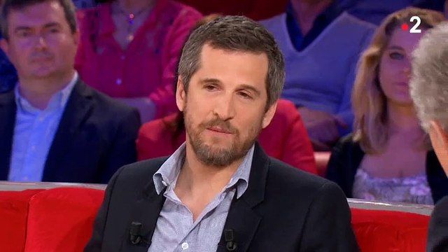 Délaissé par ses amis après une grave opération, Guillaume Canet raconte comment il a eu l'idée des Petits mouchoirs - Vidéo
