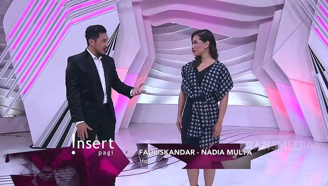 INSERT - Dinner Silaturahmi, Syahrini Habiskan Puluhan Juta Untuk Make Up?