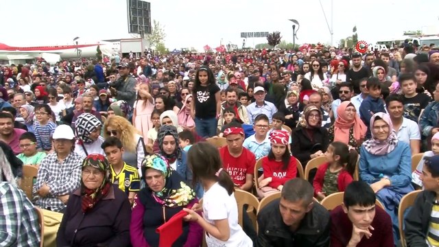 Türk Yıldızları ve Solo Türk'ten Nefes Kesen Gösteri