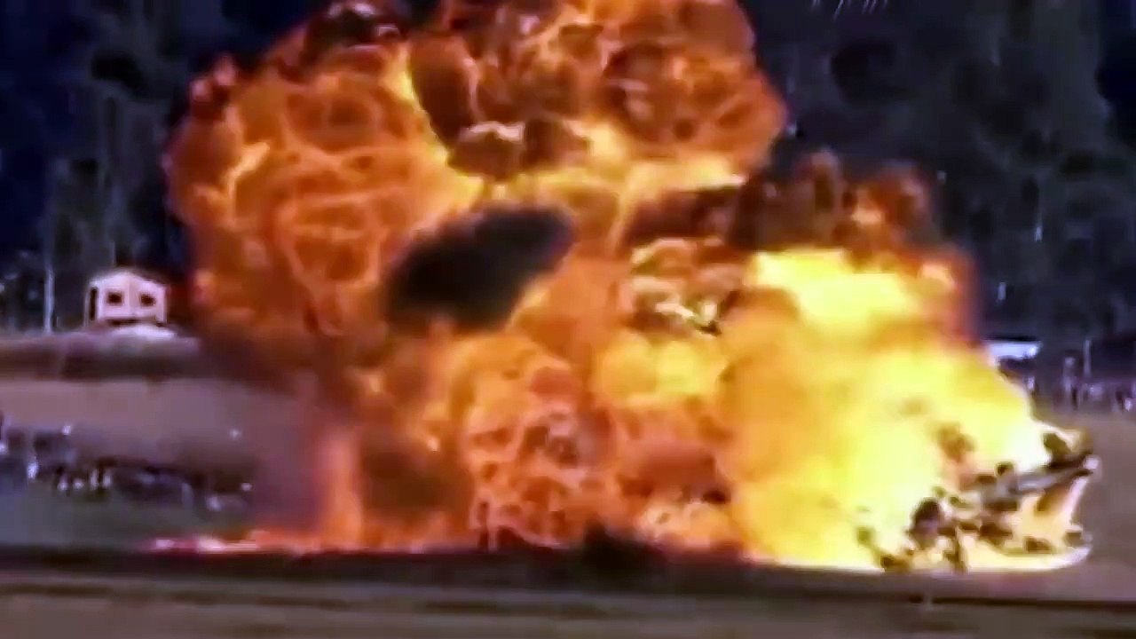 Worst Plane Crash Caught on Camera - Airplane Crash