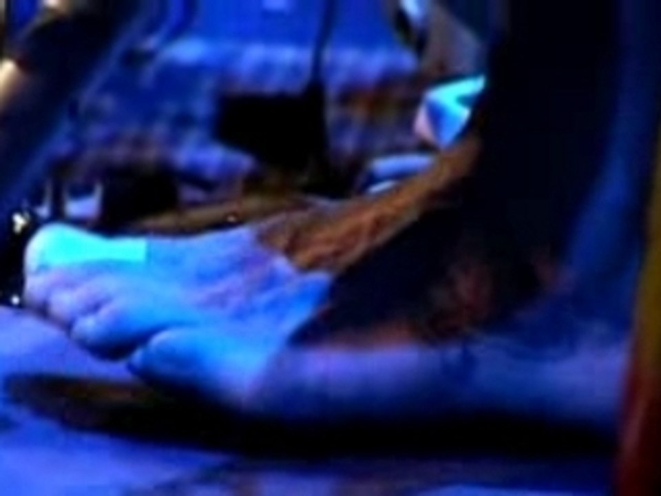 Xavier Rudd - Let me be (Live 2007)