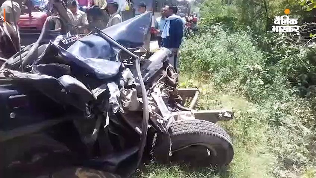 रोडवेज बस ने पुलिस जीप को टक्कर मारी, दरोगा समेत तीन लोगों की मौत