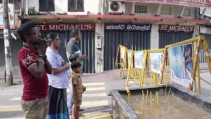 مسيحيو سريلانكا يتابعون قداس الأحد عبر شاشات التلفزيون للأسبوع الثاني