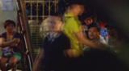 Clark, pinagmasdan sa malayuan si Leah