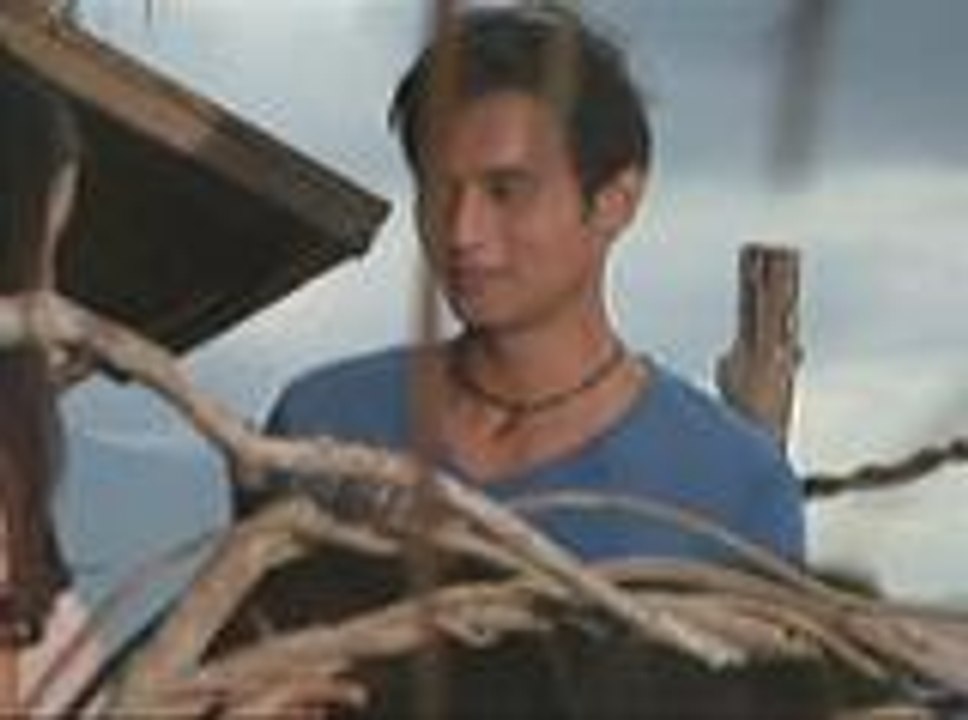 Edong, tinulungan si Lena ayusin ang dating bahay ni Manuel