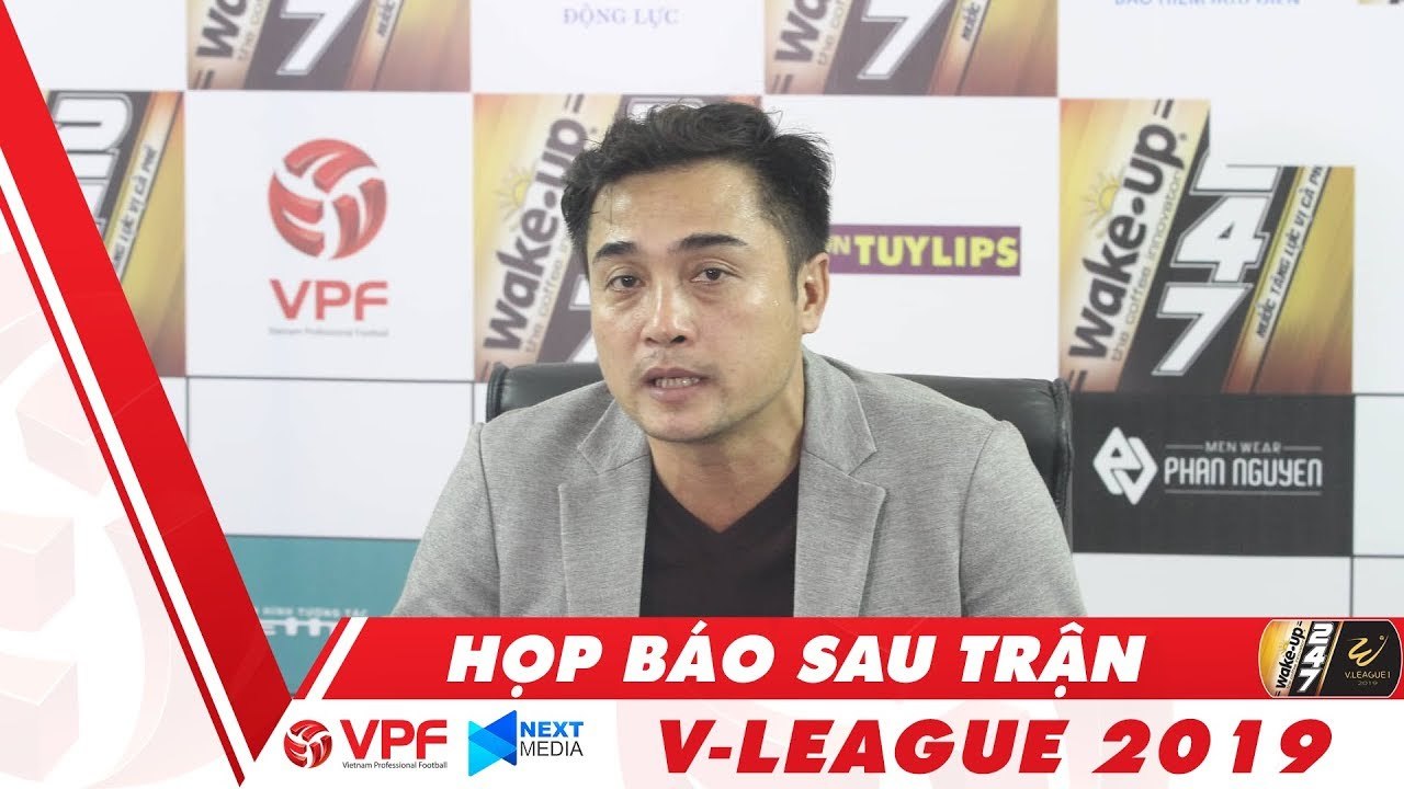 HLV Nguyễn Đức Thắng: "Tốc độ và kĩ thuật của c...