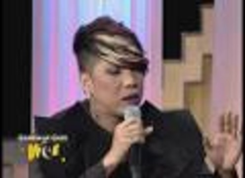 Mommy Dionisia, nag-ala Miley Cyrus nang kumanta ng Wrecking Ball