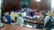 Urgent-Assemblée : bagarre entre députés de la majorité et de l’opposition