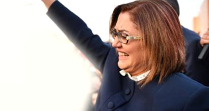 Fatma Şahin'i Duygulandıran Karşılama