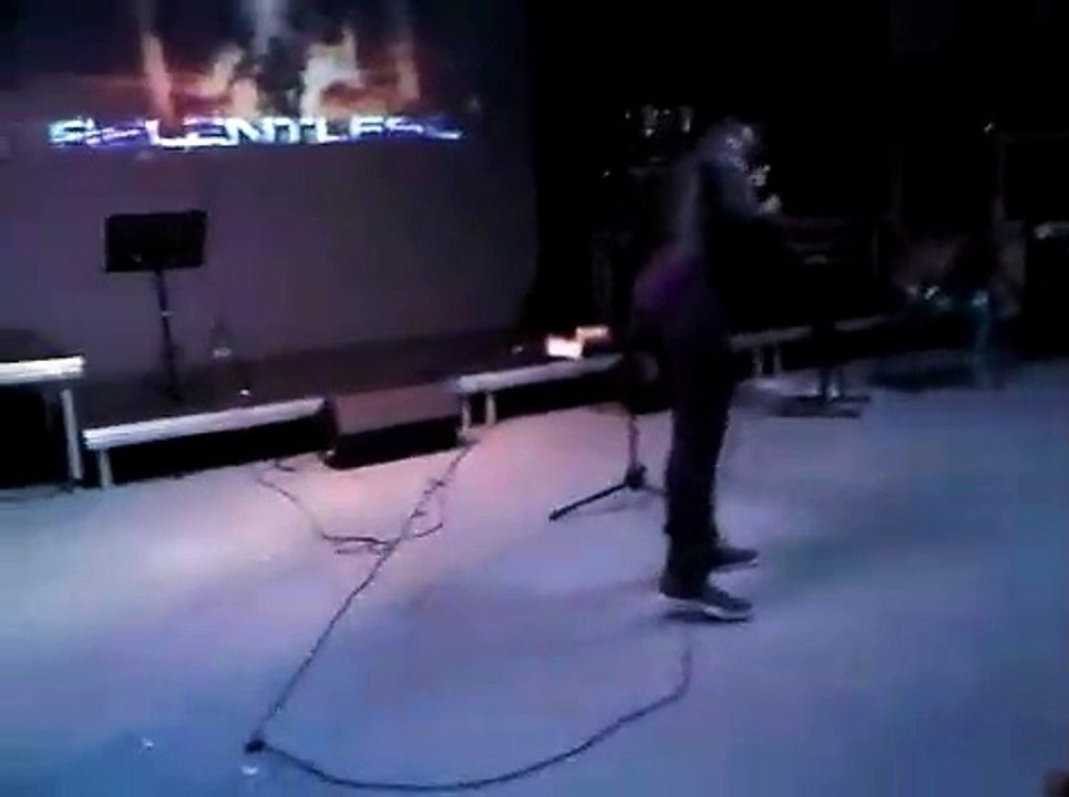 Lindzy Msimang - SA Christian Comedian at AllOut Youth  Part 1