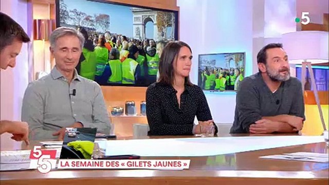 Gilets Jaunes : Jean Lassalle à l'Assemblée Nationale amuse beaucoup Thierry Lhermitte Il a un petit grain non ?
