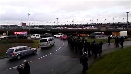 Évacuation sans violence du rond point de Cora Houdemont