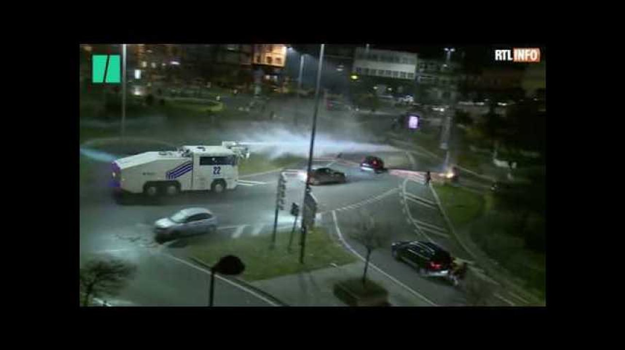 À Charleroi, une manif de gilets jaunes dégénère en "scènes d'émeutes"