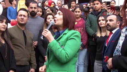 Öğretmenler Günü’nde Atatürk’ün öğretmeni Şemsi Efendi’nin heykeli açıldı