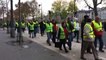 Paris : un groupe de Gilets jaunes se dirige vers la place de la Concorde dans le calme