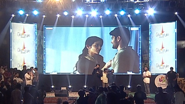 Taxiwala Success Celebrations At Bhimavaram | Vijay Devarakonda Rocks Again