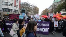 Hundreds march through Paris to call for end to violence against women