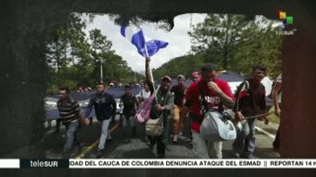 teleSUR Noticias: Pdte. ecuatoriano pide dimisión de todo su gabinete