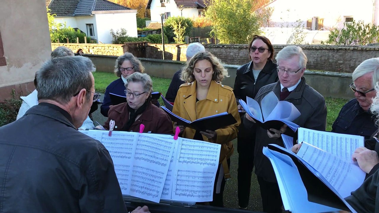 Eckbolsheim Commémoration du centenaire de la grande guerre Rénovation du monument au Morts