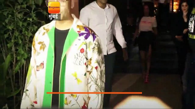 बीती रात अर्जुन कपूर और मलाइका को डिनर डेट पर स्पॉट किया गया