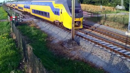 Comme on dit toujours : Un train peut en cacher un autre