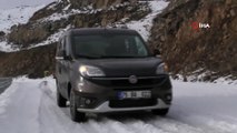 Ağır Kış Şartları Nedeniyle Ardahan-Ardanuç Yolu Tedbir Amaçlı Trafiğe Kapatıldı