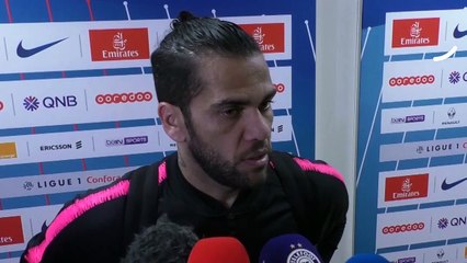 Dani Alves annonce la présence de Neymar face à Liverpool